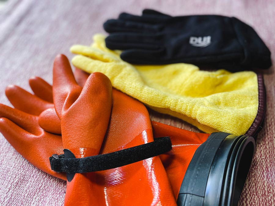 DUI DRY GLOVES