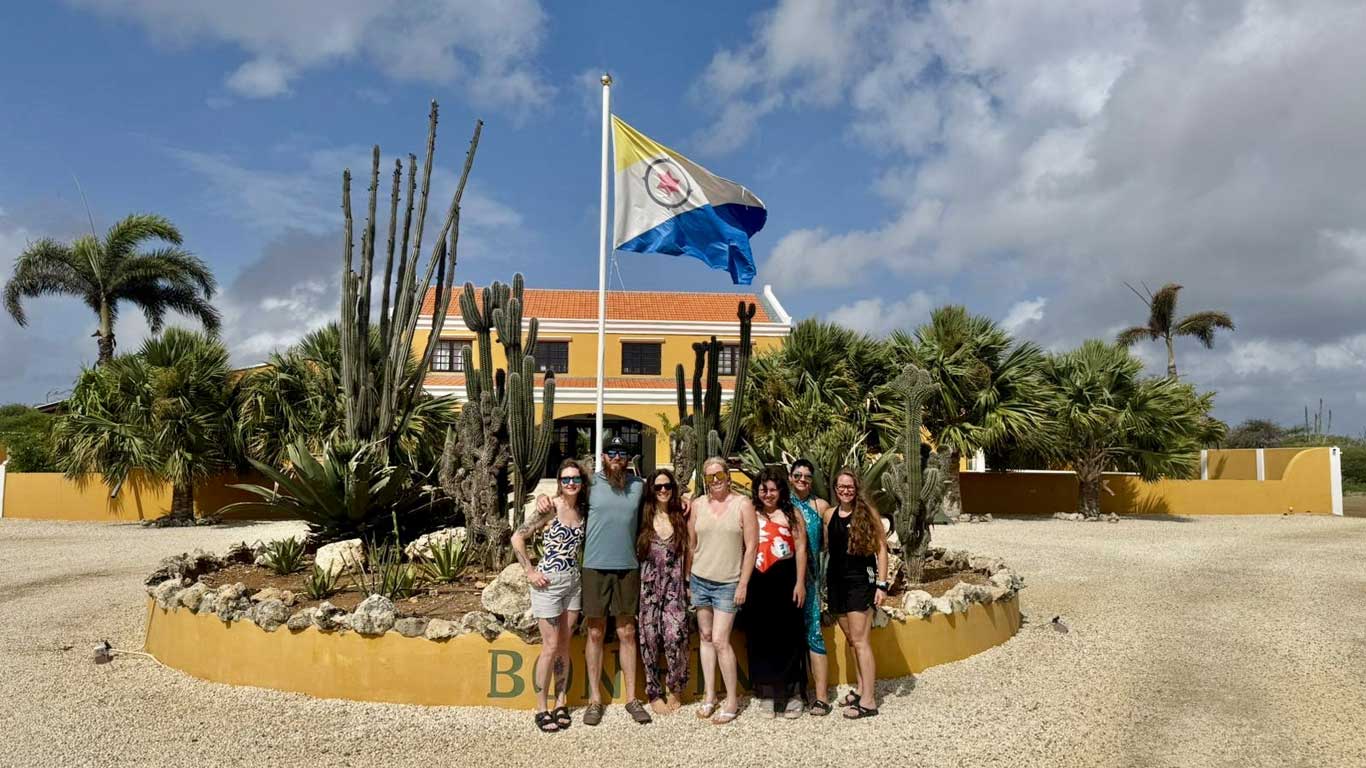 Scuba diving bonaire